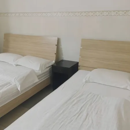 Ruijin Hongyuntong Hotel