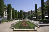 Salamanca Suite Studios Отели в г. 