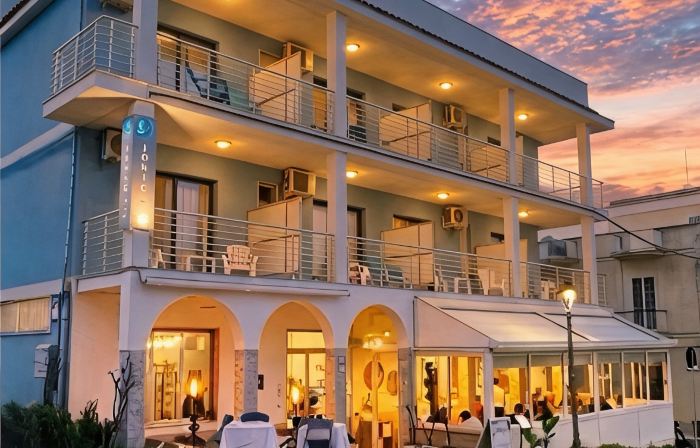 Hotel Jonic