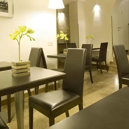 Ucciardhome Hotel
