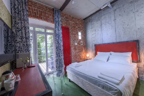 Bronzoviy Kaban Avtorskiy Hotel - 2-Star