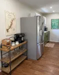 The Little Lake Shack- Pet Friendly Treehouse Cabin