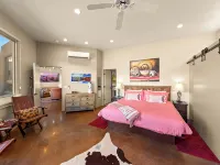 "SERENE DESERT GETAWAY" La Casa Coyote, Kayenta Art Village W/Views of Red Rock Hotels in Ivins