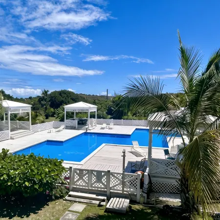 NEW! Saltwater Serenity - Poolside & Walk to Beach