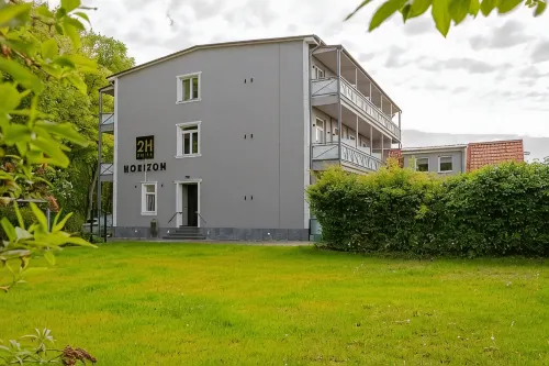2H Horizon Hotel