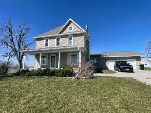 Cozy Farmhouse Getaway 10 min from Lost Island and Casino - 3 étoiles