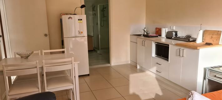 Mountain Views beside the Seaside. Hotels in Coolum Beach