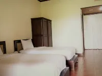 Villa Petra Ungaran Hotels in Ungaran