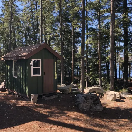 Cozy, Off-Grid Camp on Spectacle Pond w/ private water frontage!