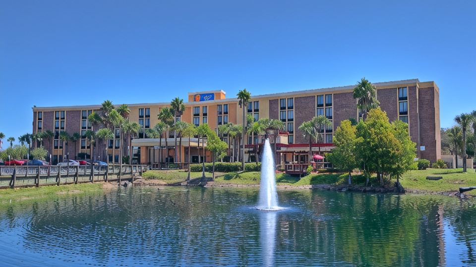 The Adventure Hotel by the Parks