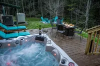 Ascension Cabin - Sauna, Hot Tub, Fire Pit