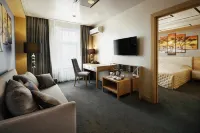 Berlin Hotel - 駐車場