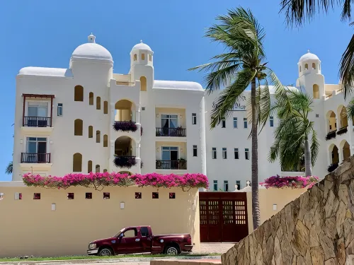 Huatulco Beach Front - 2 BR Condo with Views of the Pacific