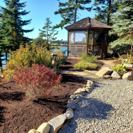Sunset Cabin by the Sea: Log cabin w/ stunning ocean views. Unwind in paradise!