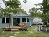 Up north retreat in the heart of Indian River! Available all seasons - 3-Star