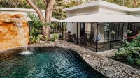 Mini Oasis in Avellanas beach, natural pool, parking, A/C, kitchen #2 - Villas