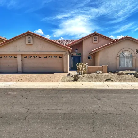 Heated Pool, Putting Green & Arcades in LUXE Home! 3-mi to Waste Management Open