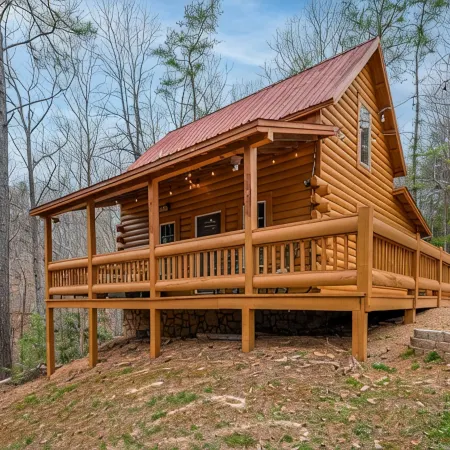 Cozy Log Cabin - Private Hot Tub & Fire Pit. Perfect Location & Pet-Friendly!
