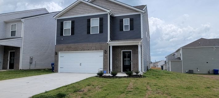Beautiful new home with lake view near hiking trails Hotels in Anderson County