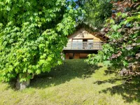 Chalet in the mountains, Massif du Vercors, 1100 meters, Piano at your disposal