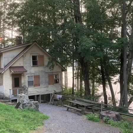 Camp Sammy-Rocky Manor