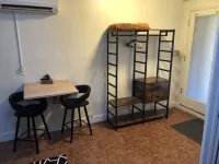 Clean Studio with Kitchenette and Fresh Patio! -  Appartamenti vacanze