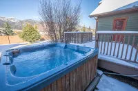 August Specials Available! Plan Your Big Sky and Yellowstone Adventure! - Jakuzi