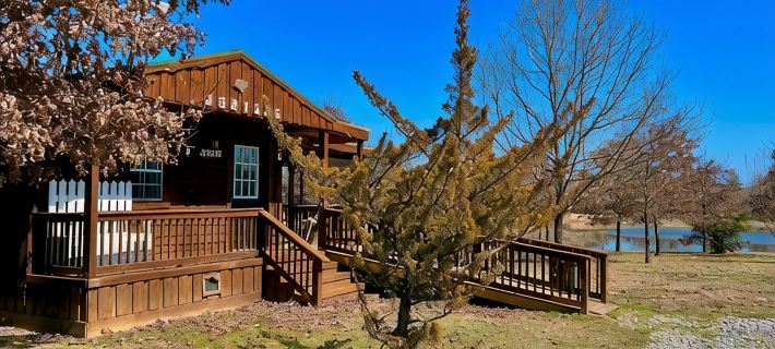 Cabin near Crater of Diamonds Hotels in Pike County