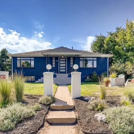 Cozy central home in Chaffee Park near Highlands