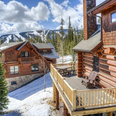 5 Bedroom Ski In/Out Powder Ridge Cabin