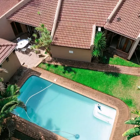 Echo Garden Guesthouse
