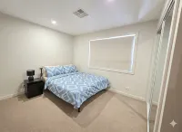 Stylish 2BR Retreat Near UC & Belconnen Mall - Homestays