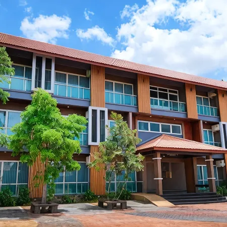 Avarin Resort