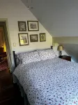 Cozy Hillside Cottage at Marble Falls - 5 miles from the upper Buffalo River. - Wifi