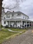 Hudson House Bed and Breakfast - Homestays