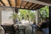 Casa Fuente Beachfront Villa in Playa Langosta Tamarindo. - Gym