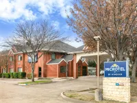 Travelodge by Wyndham Arlington/Dallas Area Hotels in Arlington