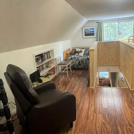 Lakes & Mountain Experience! 4 Seasons Getaway -- 3 Bed 1.5 Bath Cozy Cabin