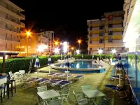 Hotel Concord - Pools