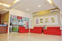 Prince Hotel - parking