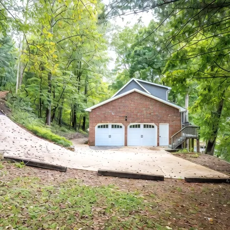 Lakeside Luxury: Private Dock, Kayaks, Game Room