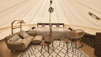 Yoichi Vineyard Glamping - Bãi đậu xe