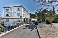 Brit Hôtel du Parc Niort Centre-Parking Gratuit