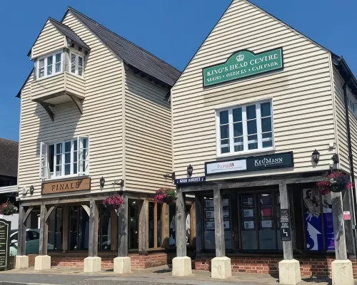 Staycations Maldon Suites Hotels in Maldon