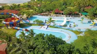 Avery Coconut Island Waterpark Beach Resort Carita - Beach