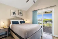 Beach House Getaway - Kayaks - 2Br 2.5BA Coastal Villa