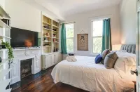 Historic Mt. Adams Townhome-Walkable-Sleeps 10 - balcón