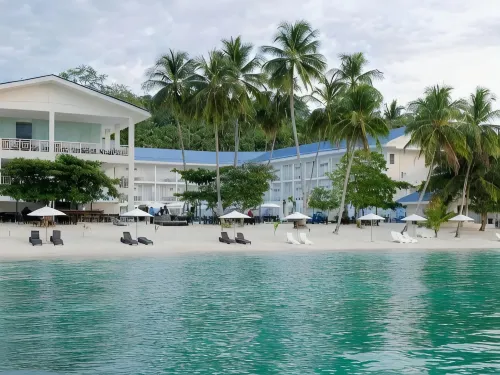 Club Samal Resort - parking
