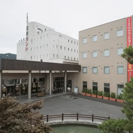 Kur and Hotel Isawa