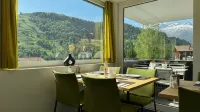 Hotel Vallatscha - breakfast